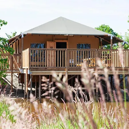 Vakantiepark Sallandshoeve Nieuw-Heeten Exterior photo